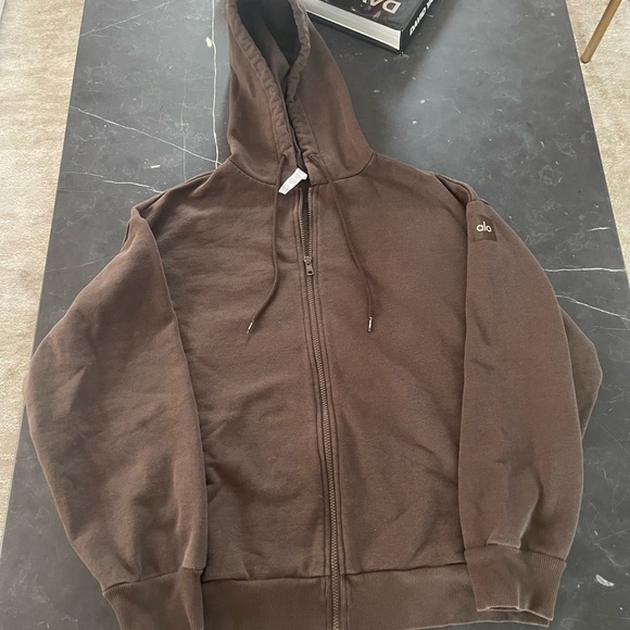 ALO Yoga Brown Hoodie - Picture 3 of 6